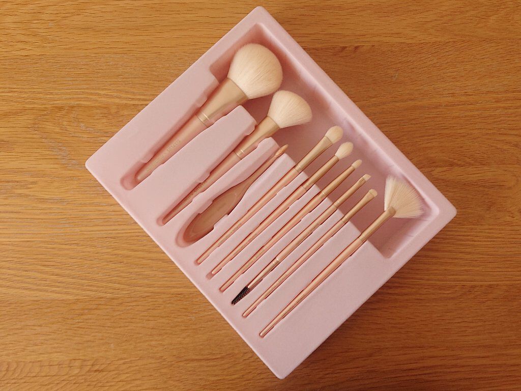 SIXPLUS×mamiseto メイクブラシ9本セット/SIXPLUS/メイクブラシを使ったクチコミ（1枚目）