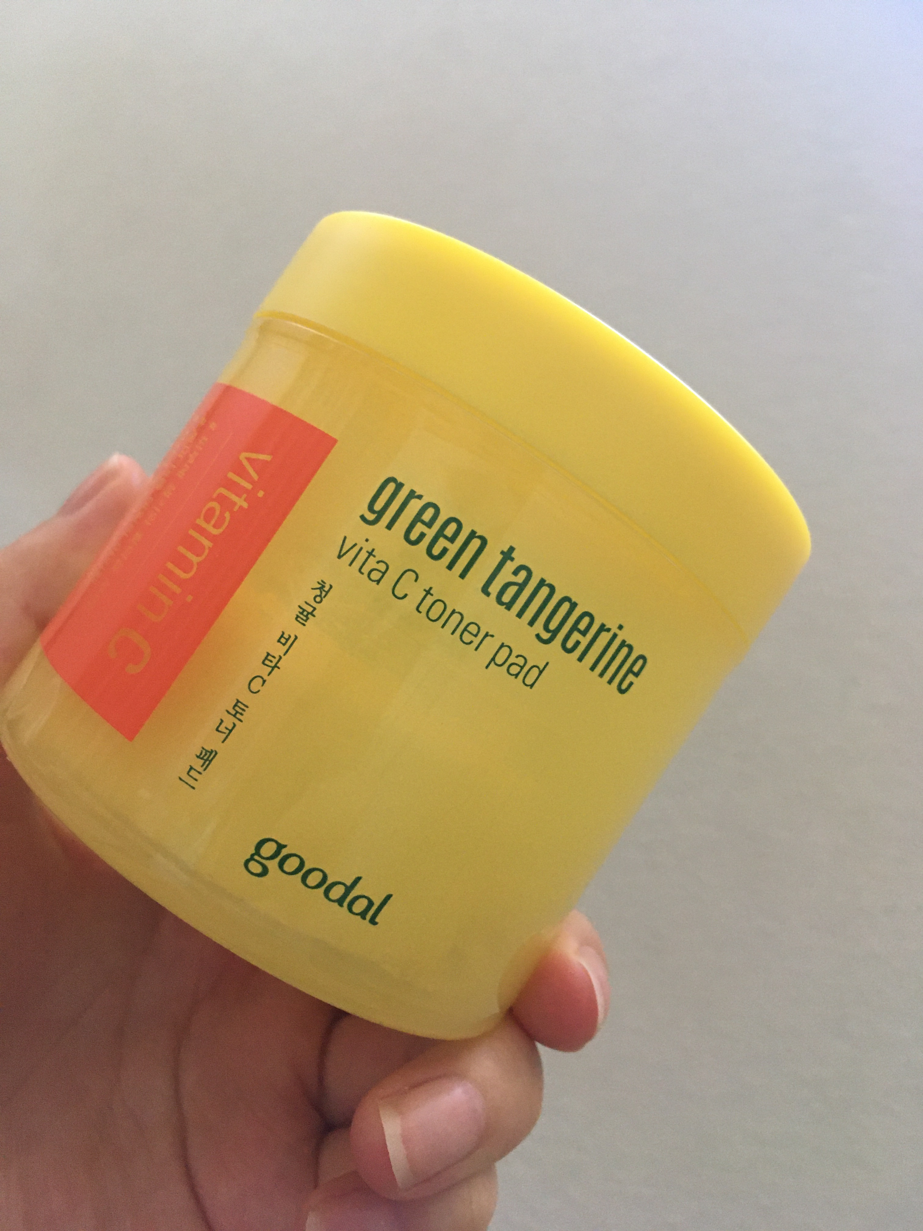 グリーンタンジェリン ビタCダークスポットケアパッド/goodal/トナーパッドを使ったクチコミ（1枚目）