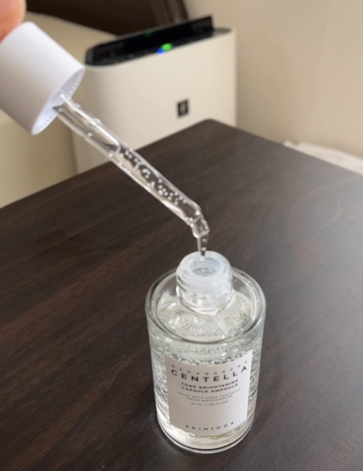 トーンブライトニング カプセルアンプル/SKIN1004/美容液を使ったクチコミ（2枚目）