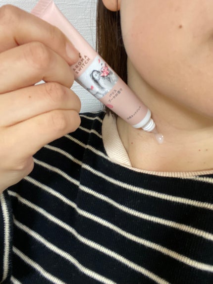 8x4 アロマスイッチ 涼感ネックジェル パリスブーケの香り/8x4/デオドラント・制汗剤を使ったクチコミ(4枚目)