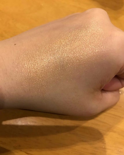 マスタークロームハイライター/MAYBELLINE NEW YORK/パウダーハイライトを使ったクチコミ(2枚目)