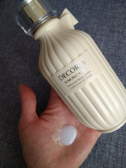 DECORTÉ キモノ キヒン パフュームド ボディローションのクチコミ「フレグランス、ハンドクリーム、ボディローションのレイヤリングを楽しむために、ボディローションは.....」(2枚目)