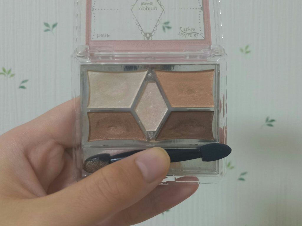 春姫 両面アイシャドウチップ/DAISO/メイクブラシを使ったクチコミ(4枚目)