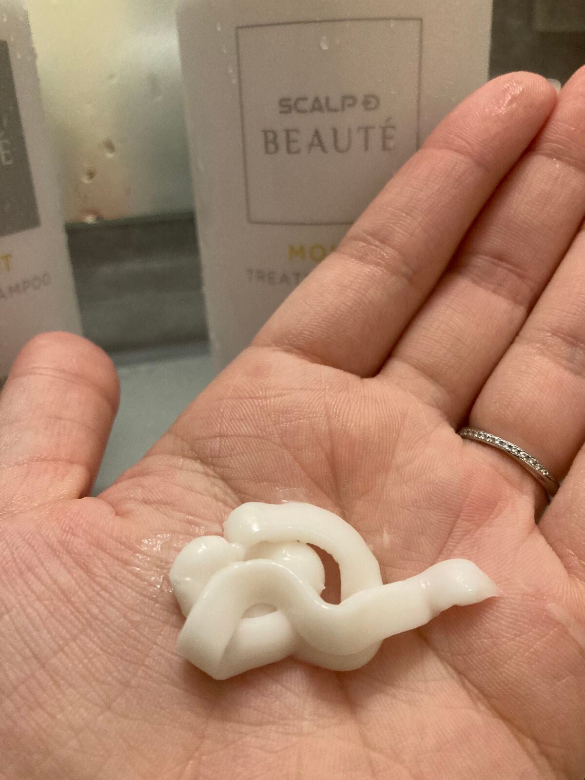 マミマロロン on LIPS 「大人女性の3大美容髪要素ハリコシ、つや、まとまりやすさにアプロ..」(7枚目)