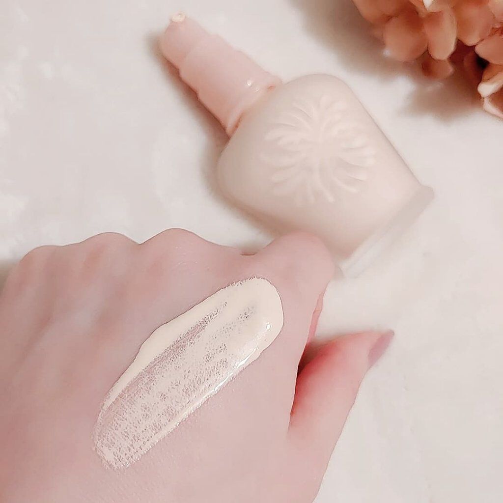 モイスチュアライジング ファンデーション プライマー/PAUL & JOE BEAUTE/化粧下地を使ったクチコミ（3枚目）