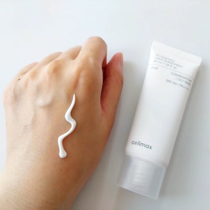 オイルコントロールカプセルエッセンス/celimax/美容液を使ったクチコミ(8枚目)