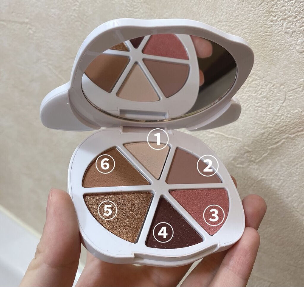 Too Faced クローバー プリティ パピー ミニ アイシャドウ パレット のクチコミ「Too Facedさまの
クローバー プリティ パピー 
ミニ アイシャドウ パレット ですっ.....」（2枚目）