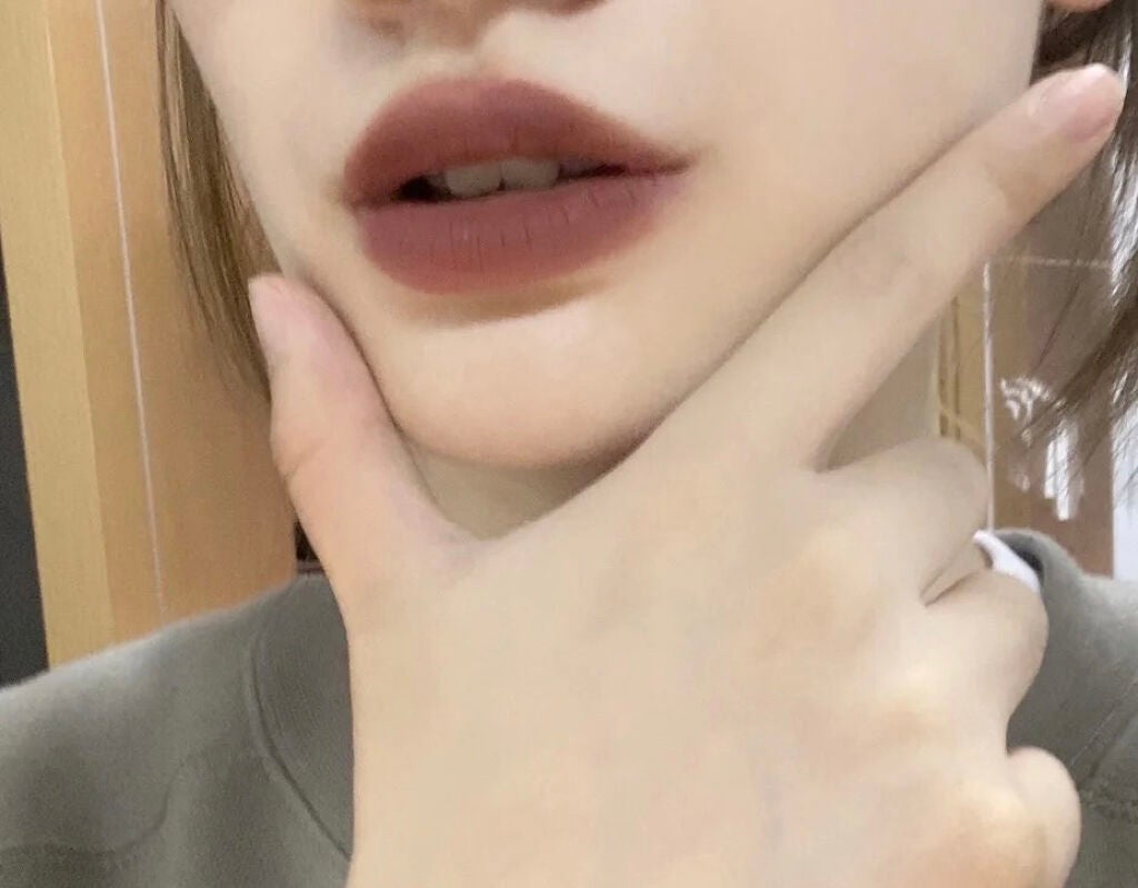 ゆり on LIPS 「NYX色:17SEDUCTION「ブラウン」 12EXOTI..」(6枚目)