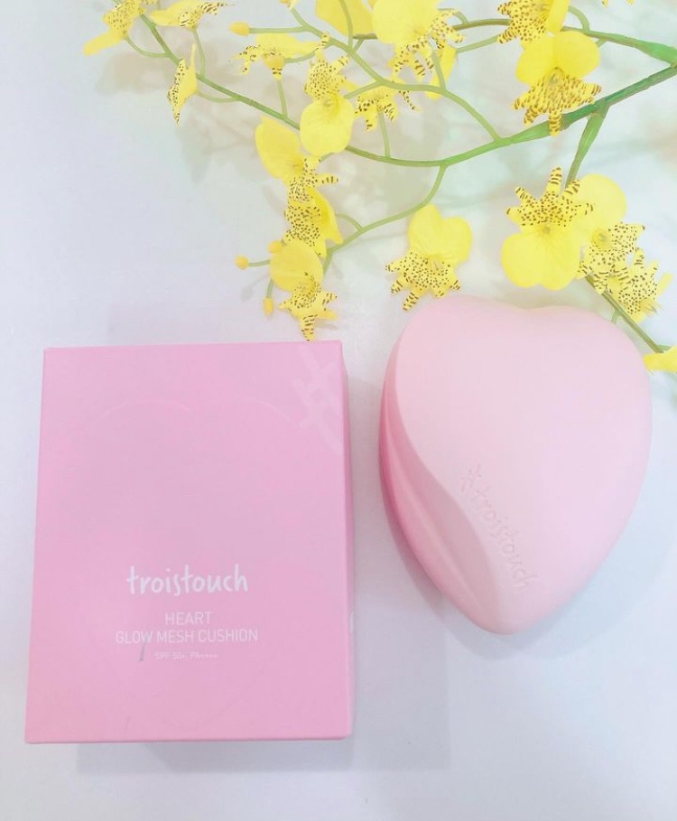 トワタッチ ハートクッション グロウメッシュ/troistouch/クッションファンデーションを使ったクチコミ（1枚目）