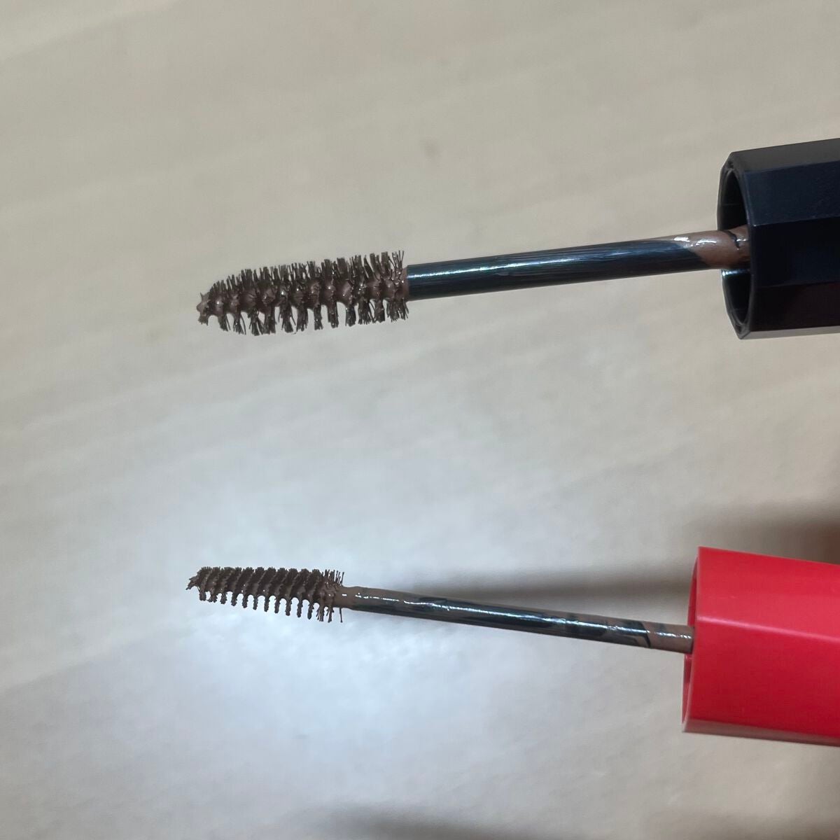 カラーリングアイブロウ/ヘビーローテーション/眉マスカラを使ったクチコミ(2枚目)