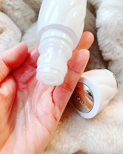 ドレススノー ローション【医薬部外品】 /アテニア/化粧水を使ったクチコミ(4枚目)