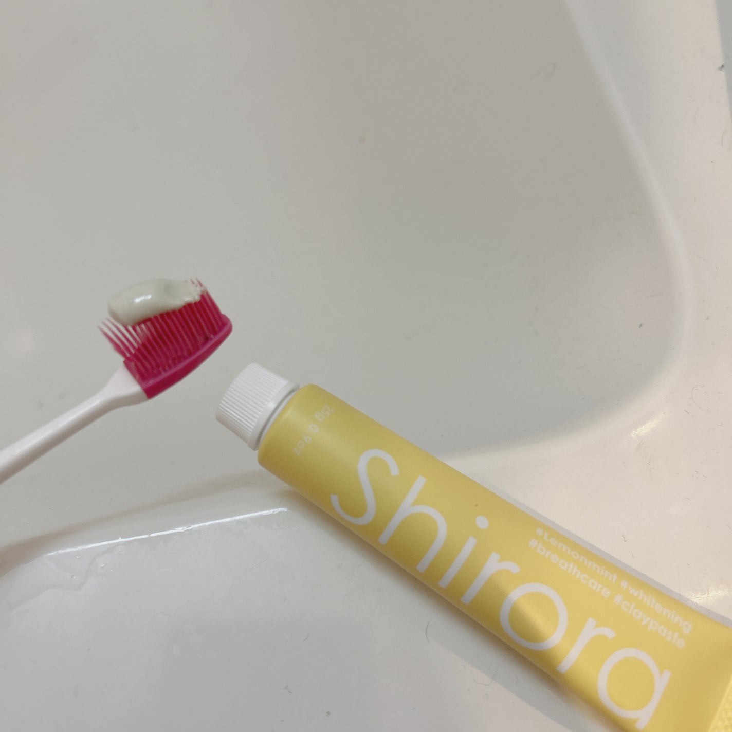 シローラクレイホワイトニング/Shirora/歯磨き粉を使ったクチコミ(2枚目)