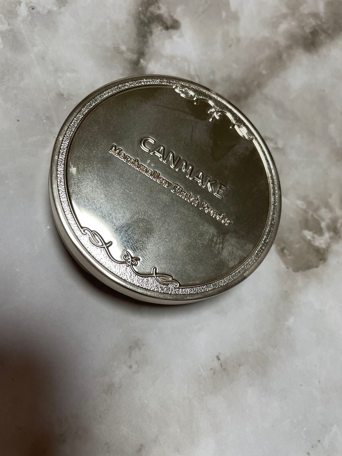 マシュマロフィニッシュパウダー ~Abloom~/キャンメイク/プレストパウダーを使ったクチコミ(1枚目)