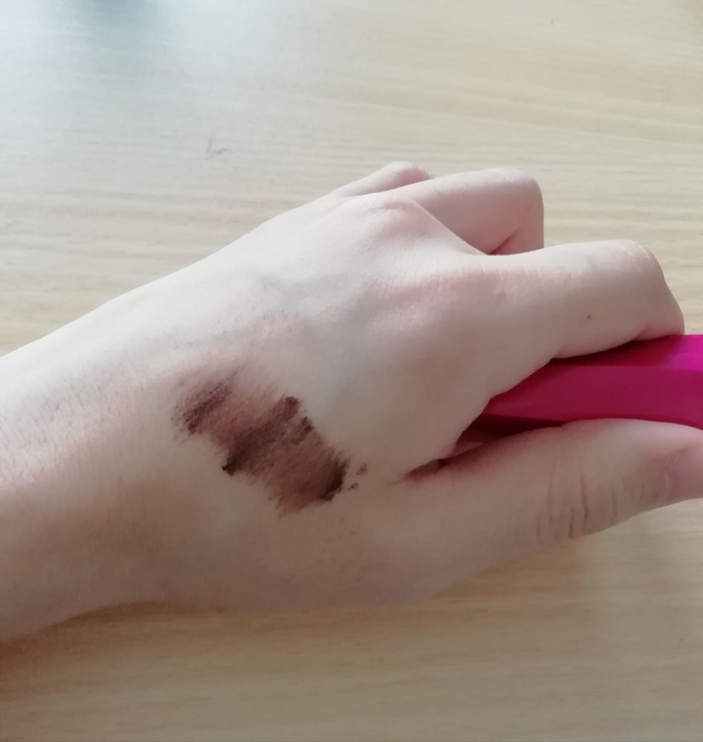 「塗るつけまつげ」ボリュームタイプ/デジャヴュ/マスカラを使ったクチコミ（2枚目）