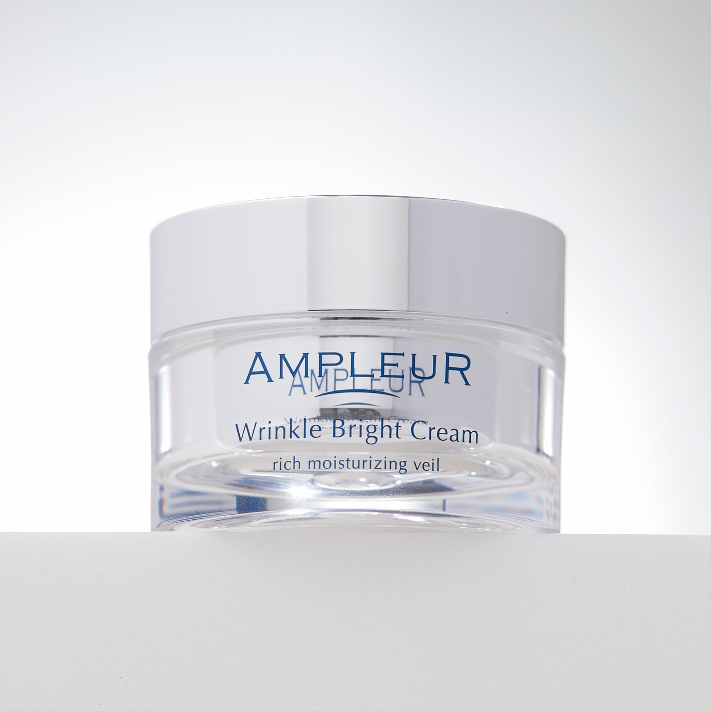 ラグジュアリーホワイト 薬用アクティブクリアD/アンプルール/美容液を使ったクチコミ(3枚目)