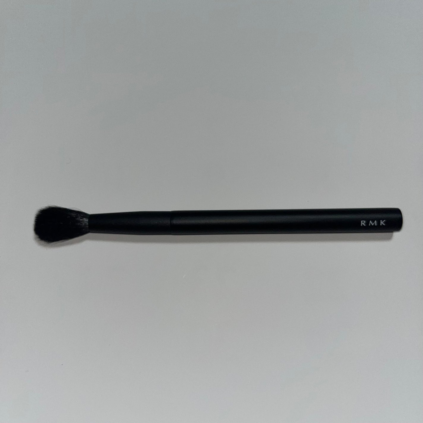 アイシャドウブラシ B/RMK/メイクブラシを使ったクチコミ(6枚目)