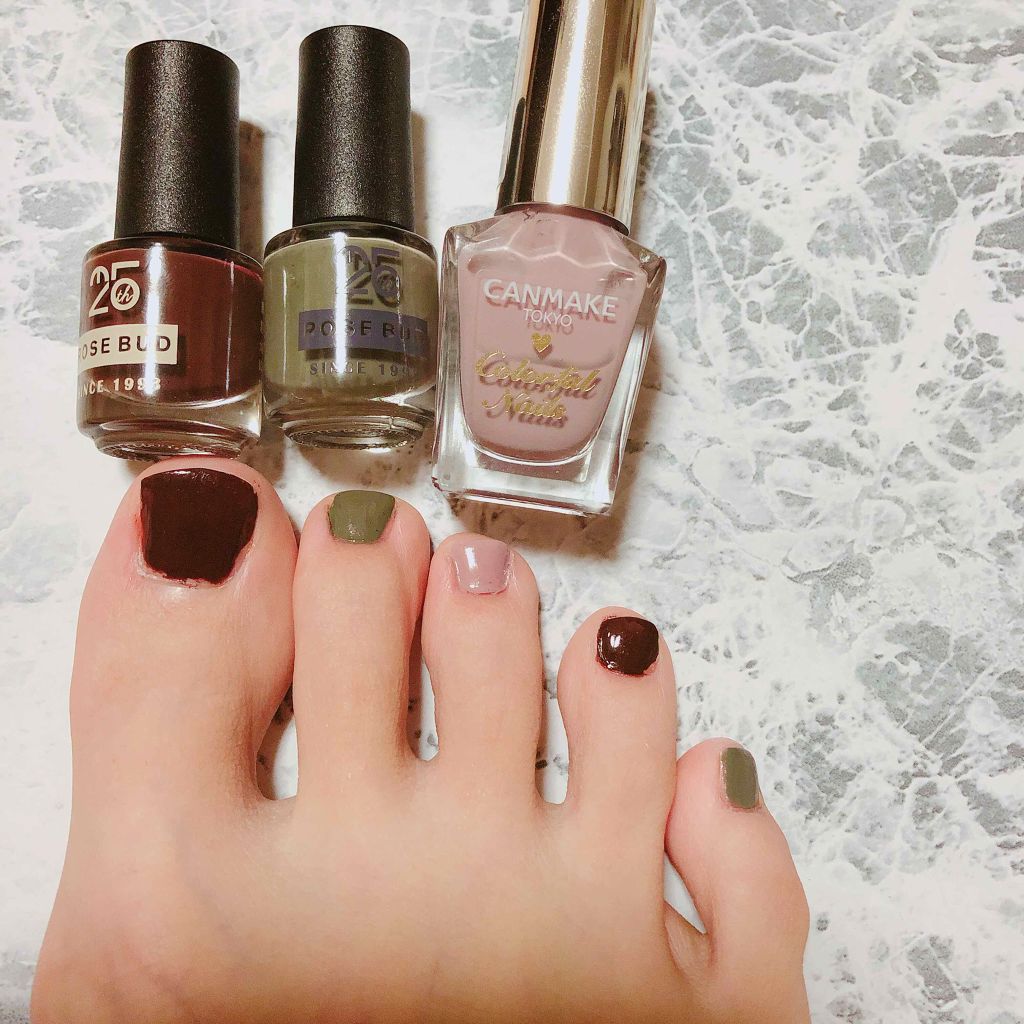 カラフルネイルズ/キャンメイク/マニキュアを使ったクチコミ（1枚目）