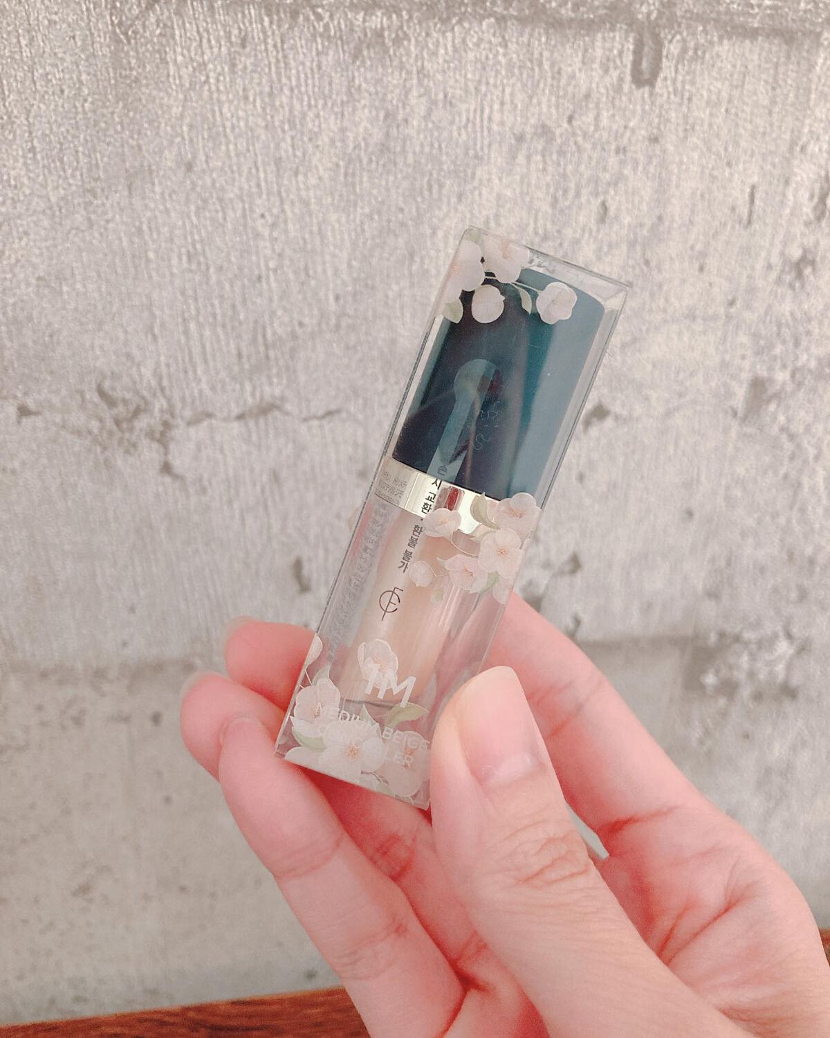 タトゥーウォータープルーフスカーコンシーラー/フォレンコス/リキッドコンシーラーを使ったクチコミ（1枚目）