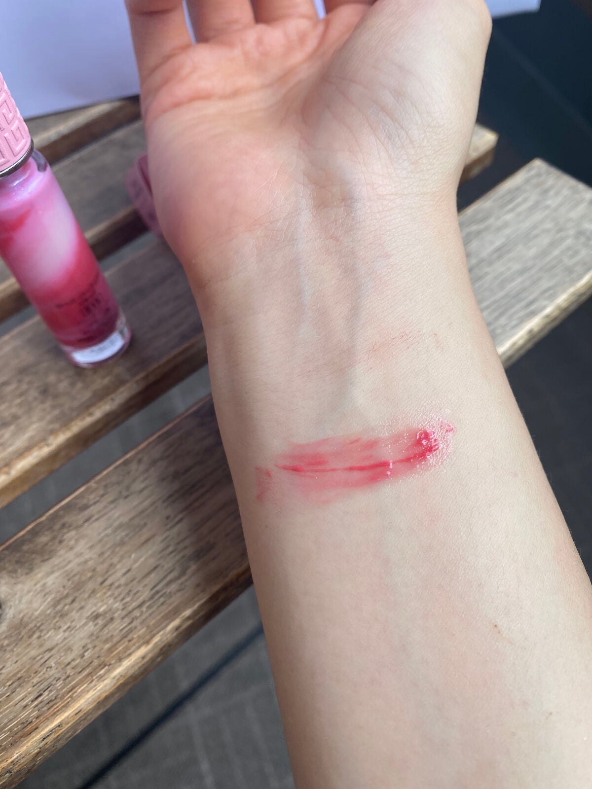 ローズ・パーフェクト・リキッド/GIVENCHY/口紅を使ったクチコミ(3枚目)