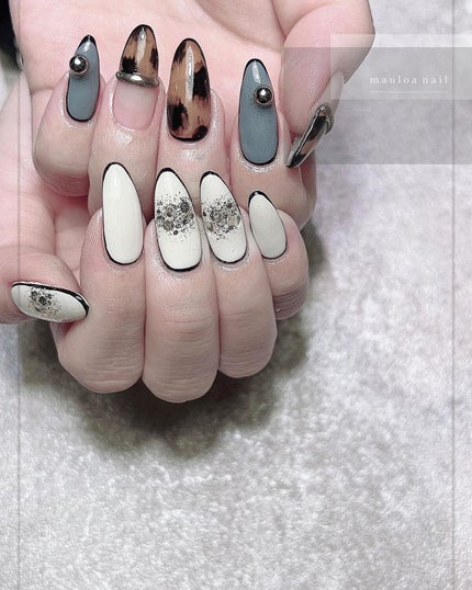 #フレンチネイル,#ネイル,#アートネイル,#黒フレンチネイル,#リングネイル,#フレンチネイル,#ブラックネイル,#カーキネイル,#ミラーネイル,#べっこうネイル,#ミラーアートネイル,#パーツネイル,#ヒョウ柄ネイル,#レオパード柄ネイル,#秋ネイル,#天王寺ネイル,#アニマルネイルのネイルデザイン