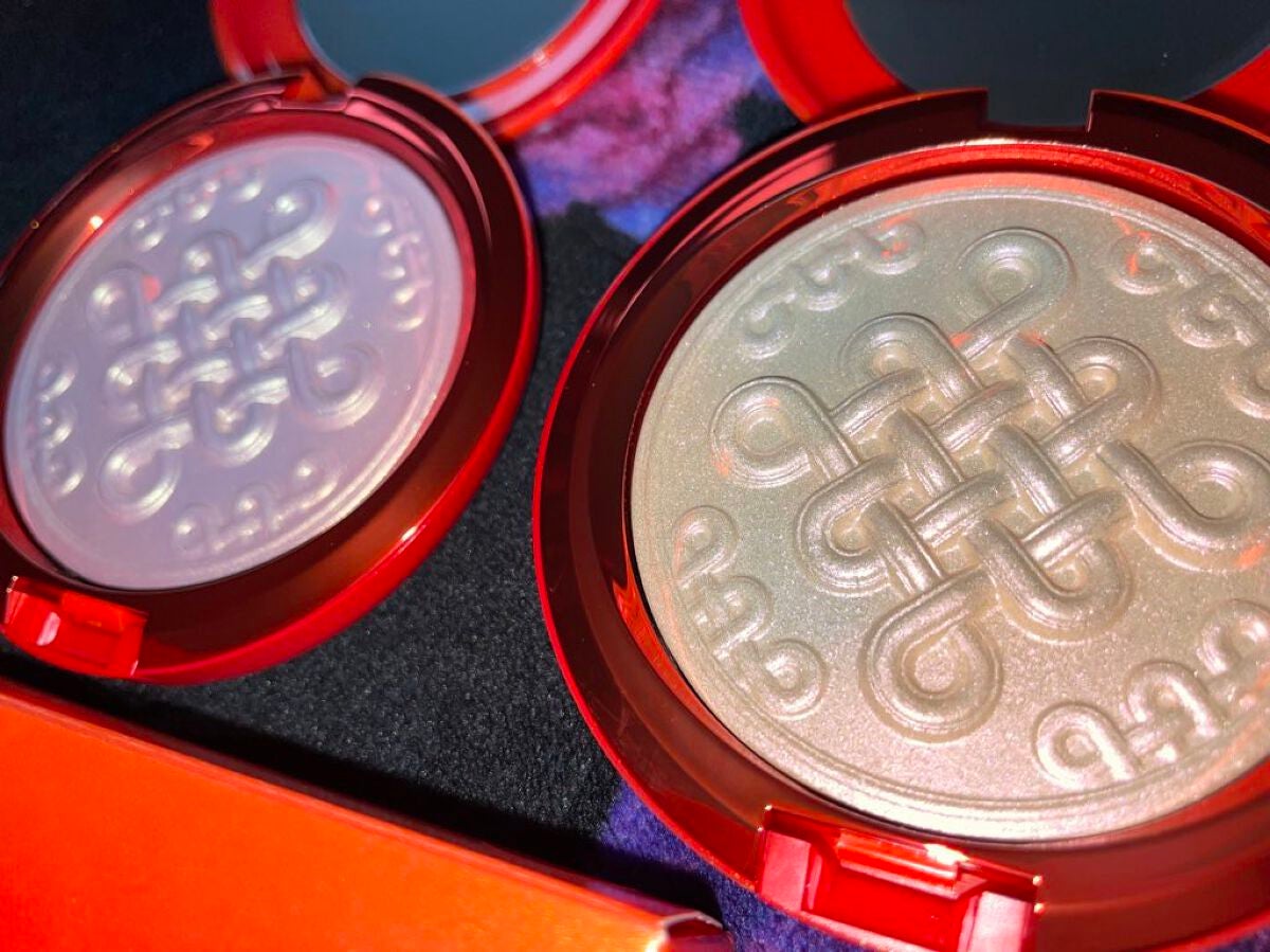 エクストラ ディメンション スキンフィニッシュ/M・A・C/プレストパウダーを使ったクチコミ(1枚目)