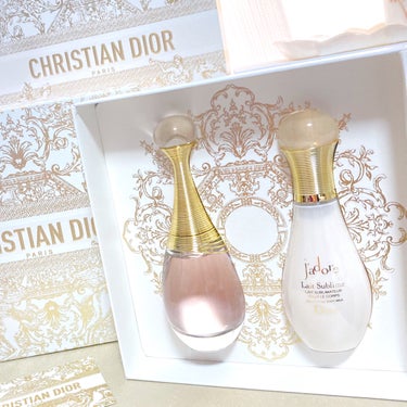 Dior ジャドール ボディ ミルクのクチコミ「【ホリデー限定コフレ♡ボディミルクとフレグランス】


────────────
Dior

.....」（1枚目）