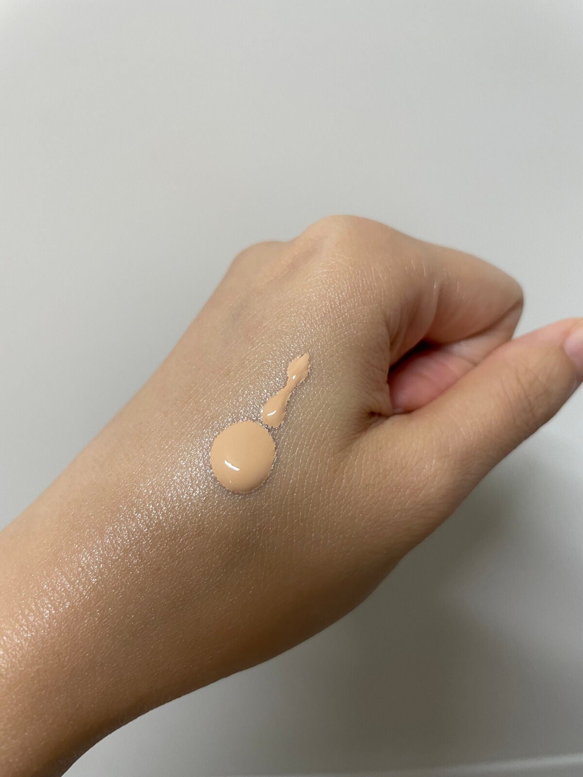 シルキーステイファンデーション/HERA/リキッドファンデーションを使ったクチコミ(2枚目)