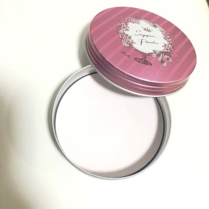 すっぴんパウダー B サクラスウィートソローの香り 2022/クラブ/プレストパウダーを使ったクチコミ(1枚目)