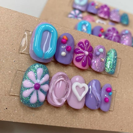 つけ爪やさん \MUU/ on LIPS 「現品ネイルチップ販売中です☺️.サイズ変更ができないので通常よ..」(3枚目)