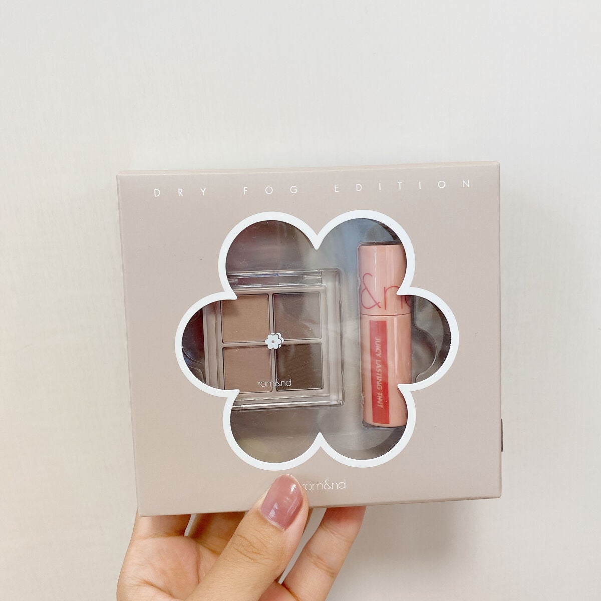 ジューシーラスティングティント/rom&nd/リップティントを使ったクチコミ(1枚目)