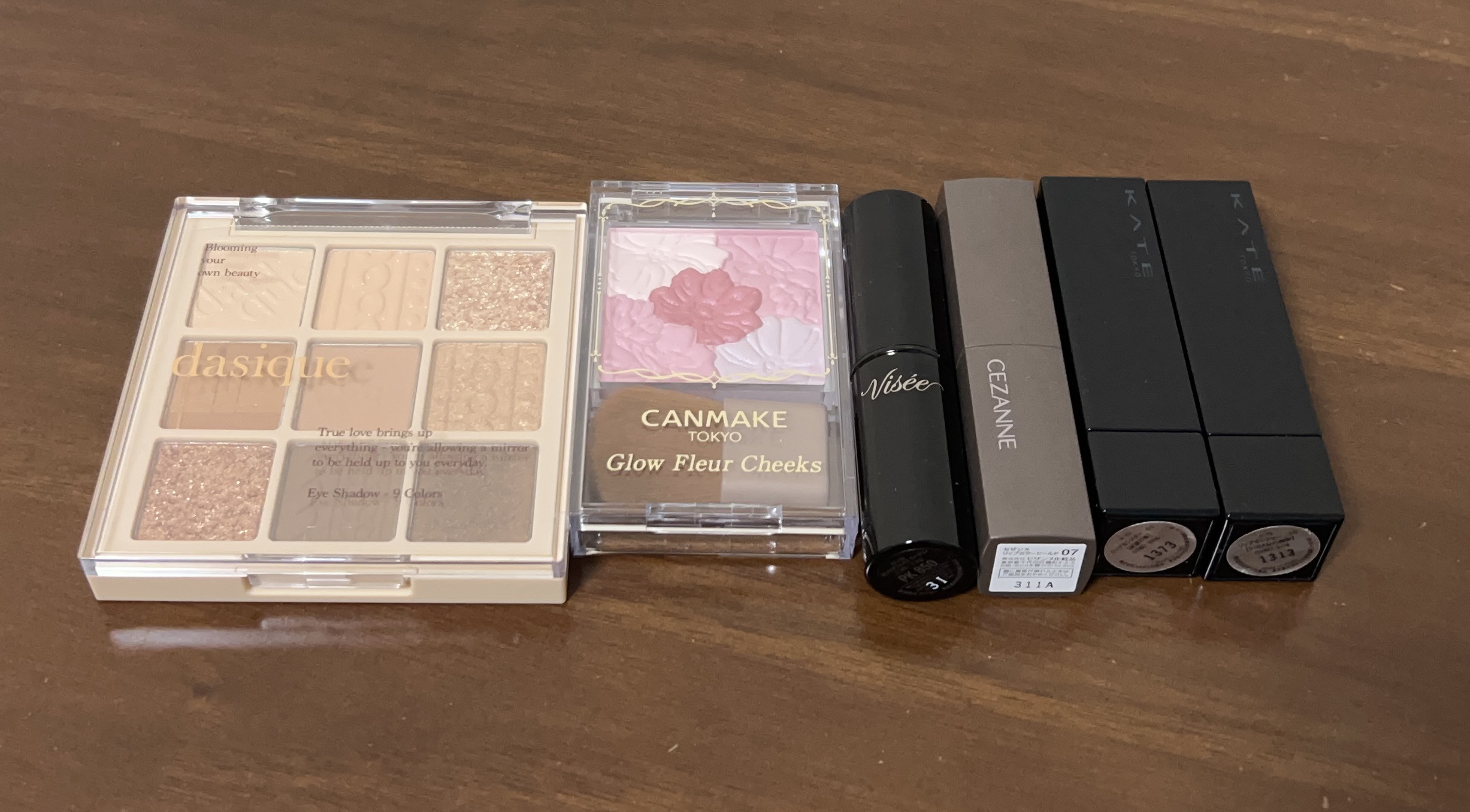 グロウフルールチークス/キャンメイク/パウダーチークを使ったクチコミ（1枚目）