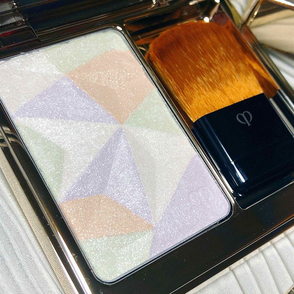 クレ・ド・ポー ボーテ レオスールデクラ/クレ・ド・ポー ボーテ/パウダーハイライトを使ったクチコミ(3枚目)