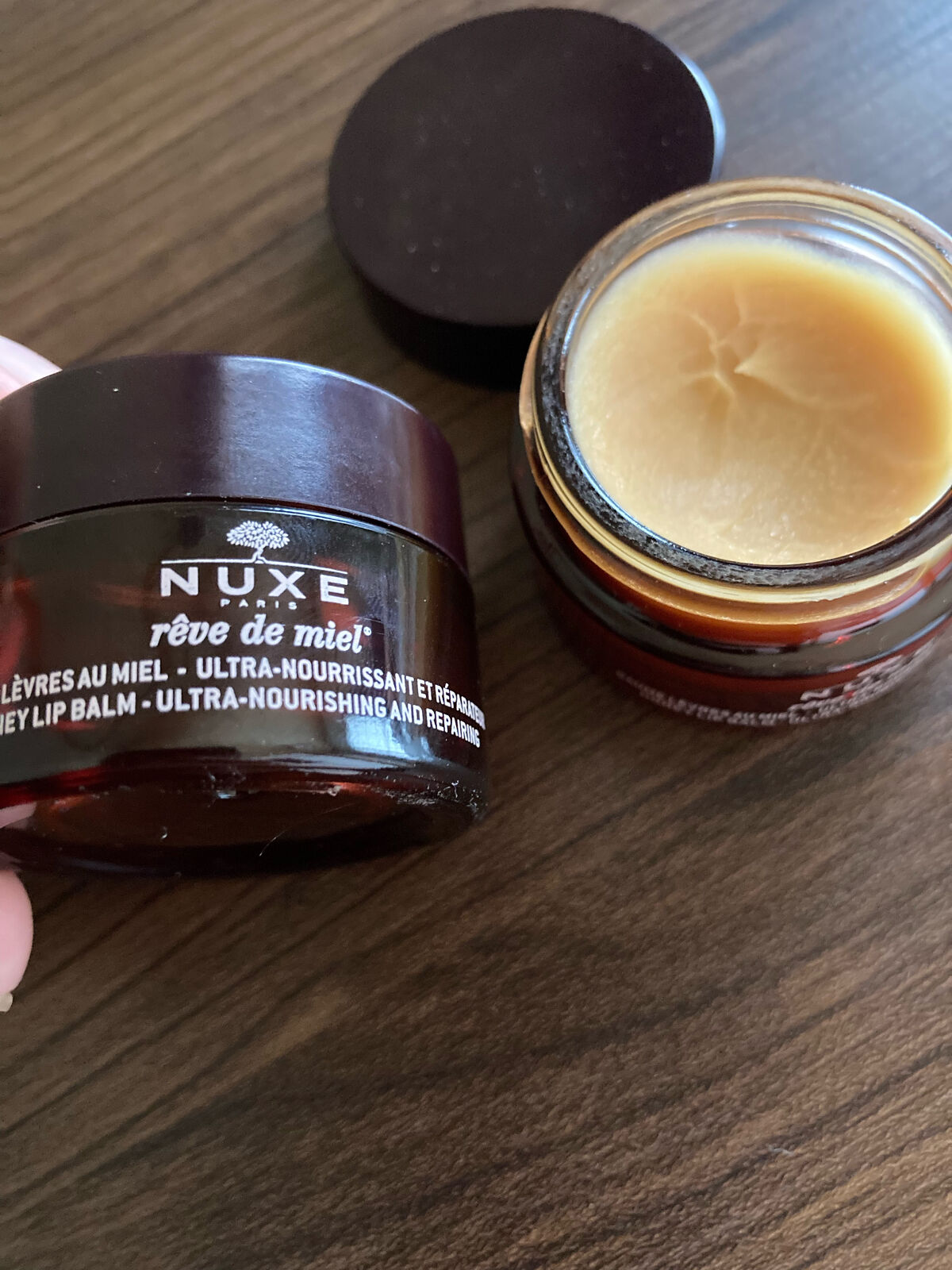 ニュクス レーブドミエル リップ バームのクチコミ「ルックファンタスティックで去年購入したNUXEのセットに入っていたリップバームを使い切りました.....」（2枚目）