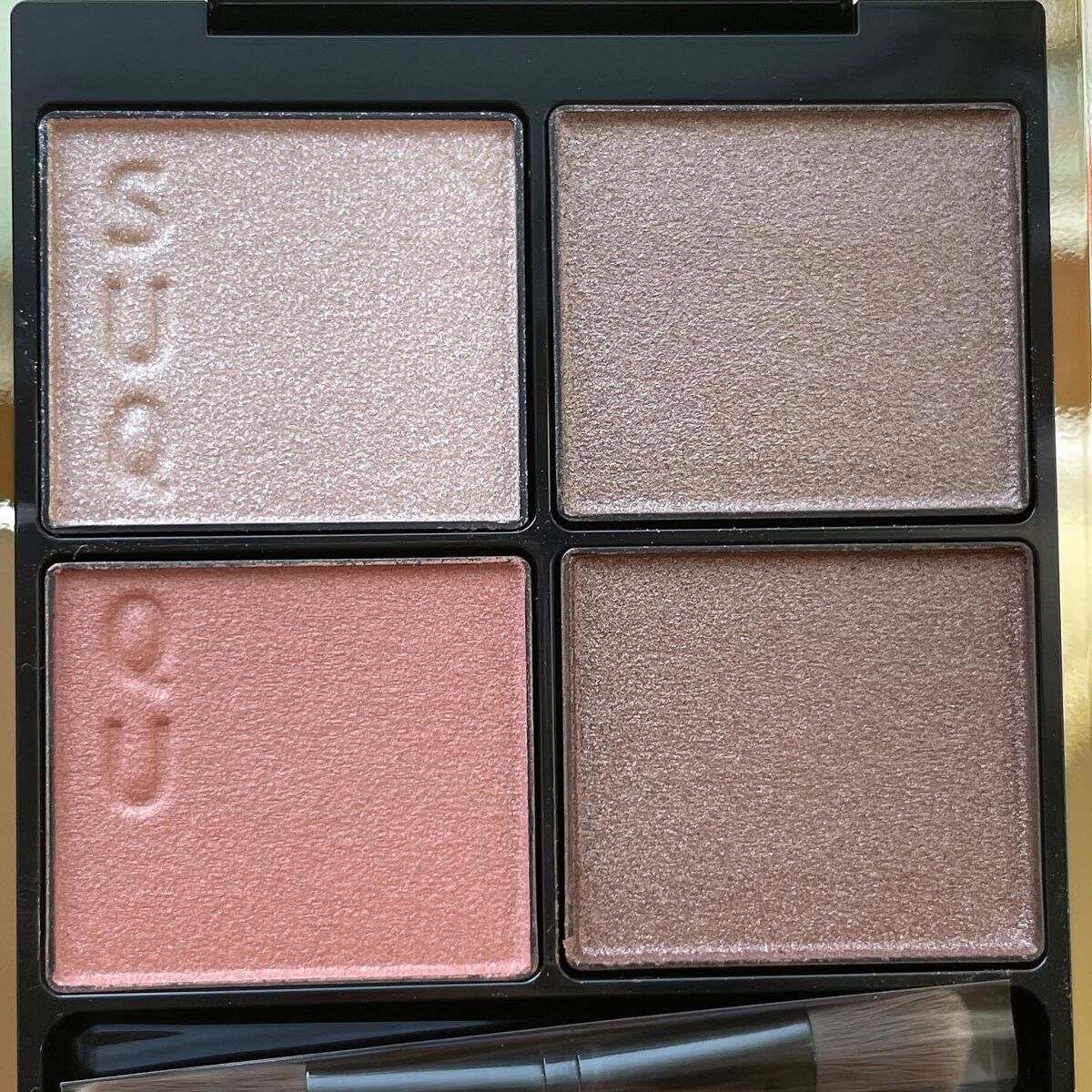 シグニチャー カラー アイズ/SUQQU/アイシャドウパレットを使ったクチコミ(3枚目)