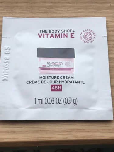 THE BODY SHOP VE モイスチャークリームのクチコミ「ザボディショップ
Vitamin E
モイスチャークリーム E
（保湿クリーム）
＜サンプル＞.....」（1枚目）