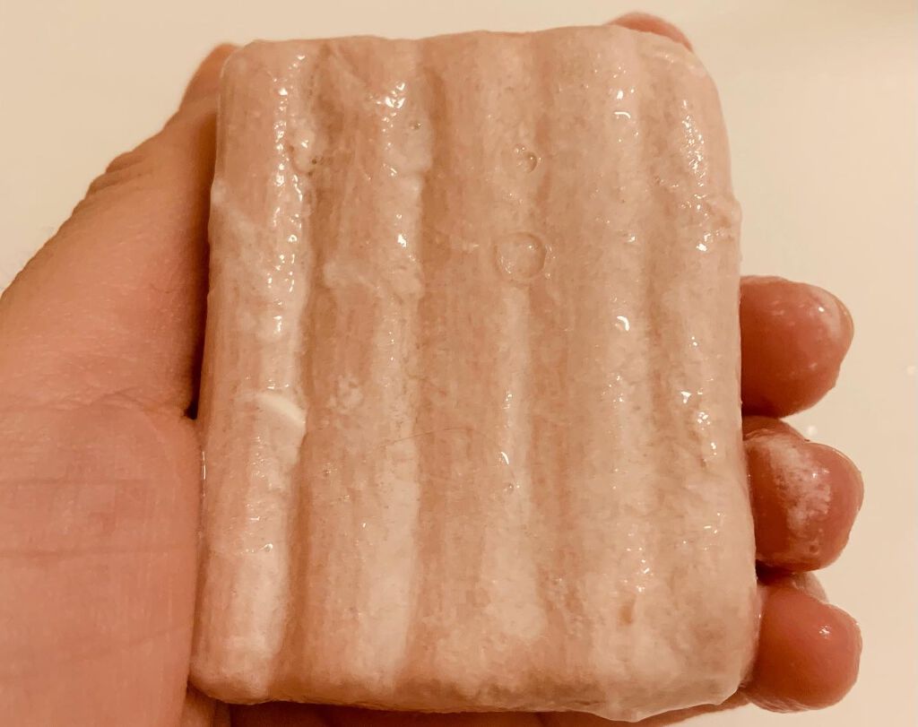 美容家インフルエンサー坂本ゆか on LIPS 「*thebarの固形シャンプー・トリートメントボディソー..」(3枚目)