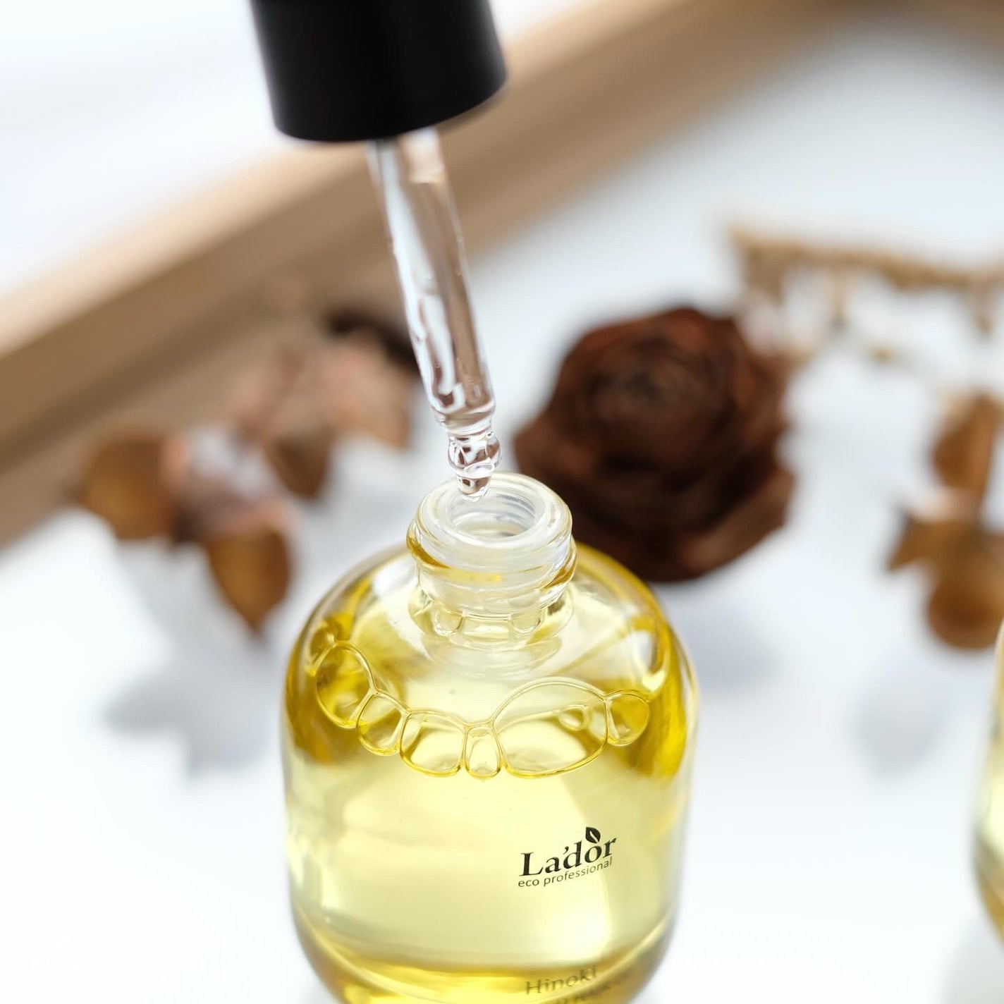 パフュームヘアオイル オスマンサス/La'dor/ヘアオイルを使ったクチコミ(5枚目)