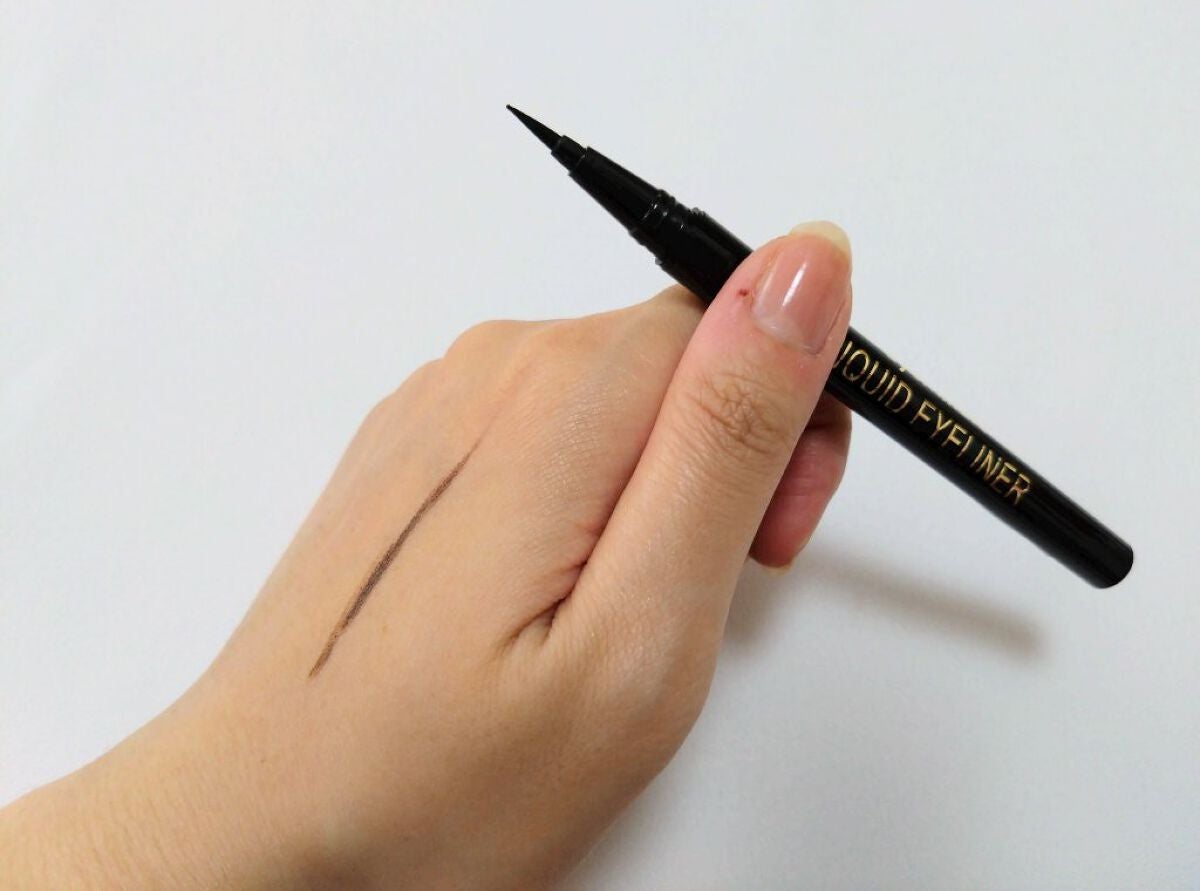 リキッドアイライナー/EyeMinate/リキッドアイライナーを使ったクチコミ(4枚目)
