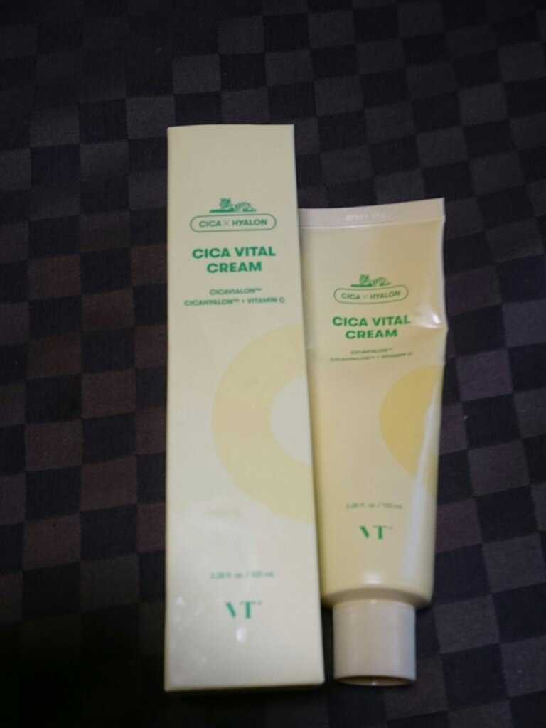 シカバイタル クリーム/VT/フェイスクリームを使ったクチコミ（1枚目）
