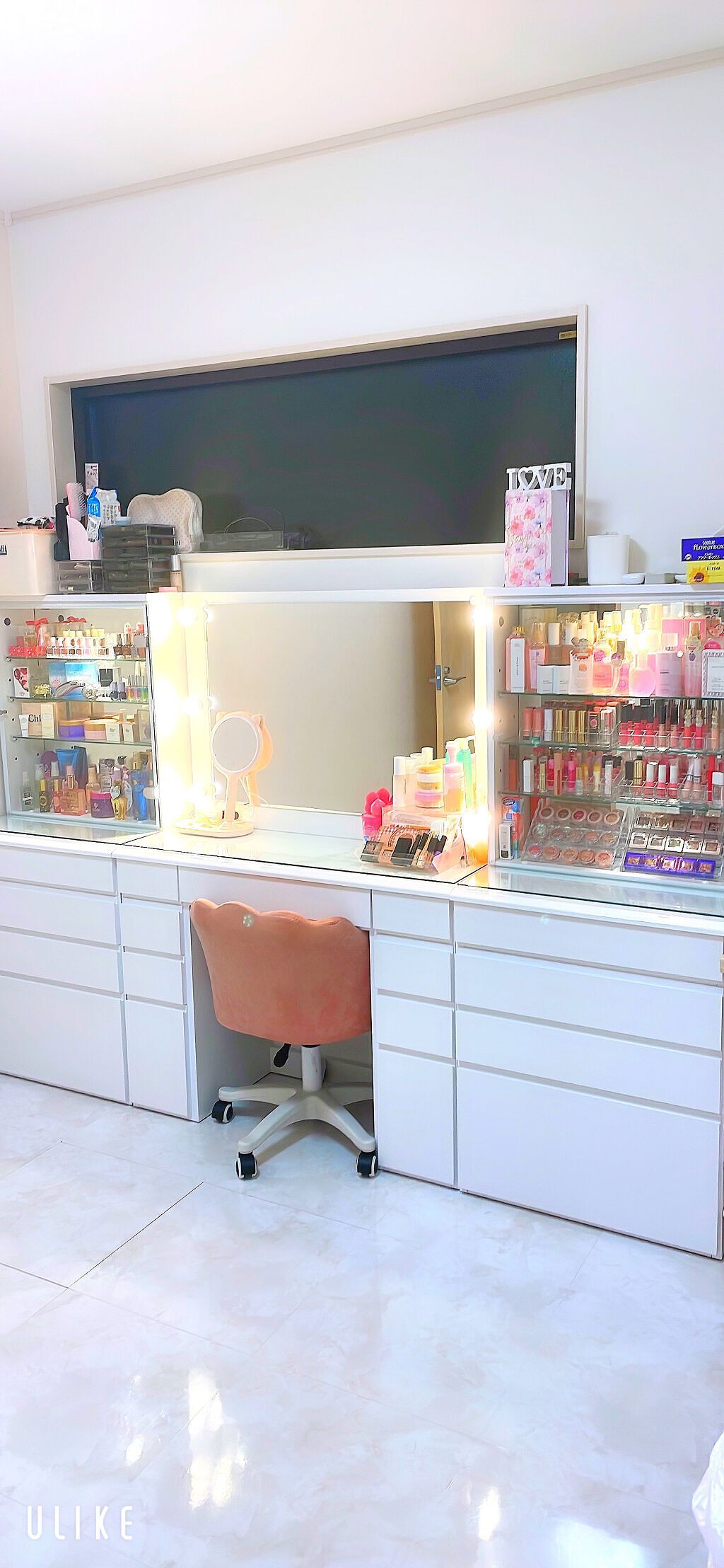 さわわ on LIPS 「コスメ収納未完成ですが大理石調のタイルシートにDIYしてみまし..」(1枚目)