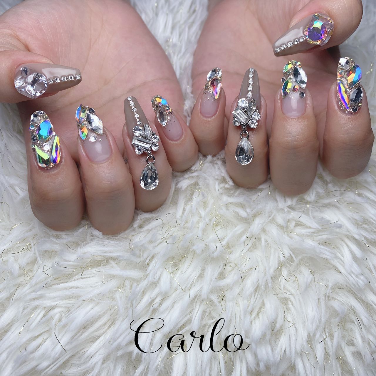 YUKA on LIPS 「.宝石💍💎..#狭山ヶ丘ネイルサロン#小手指ネイルサロン#所沢..」(1枚目)