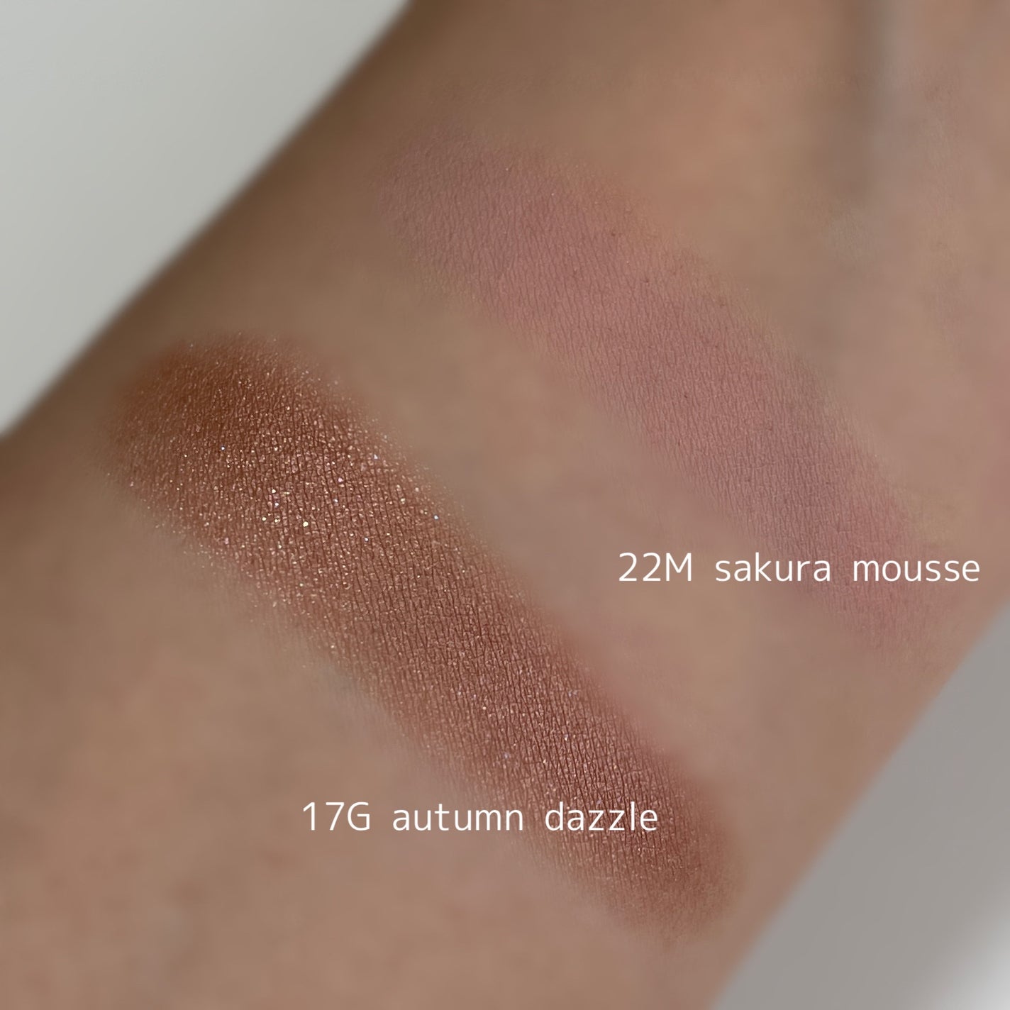 アイグロウジェム スキンシャドウ/DECORTÉ/ジェル・クリームアイシャドウを使ったクチコミ(3枚目)