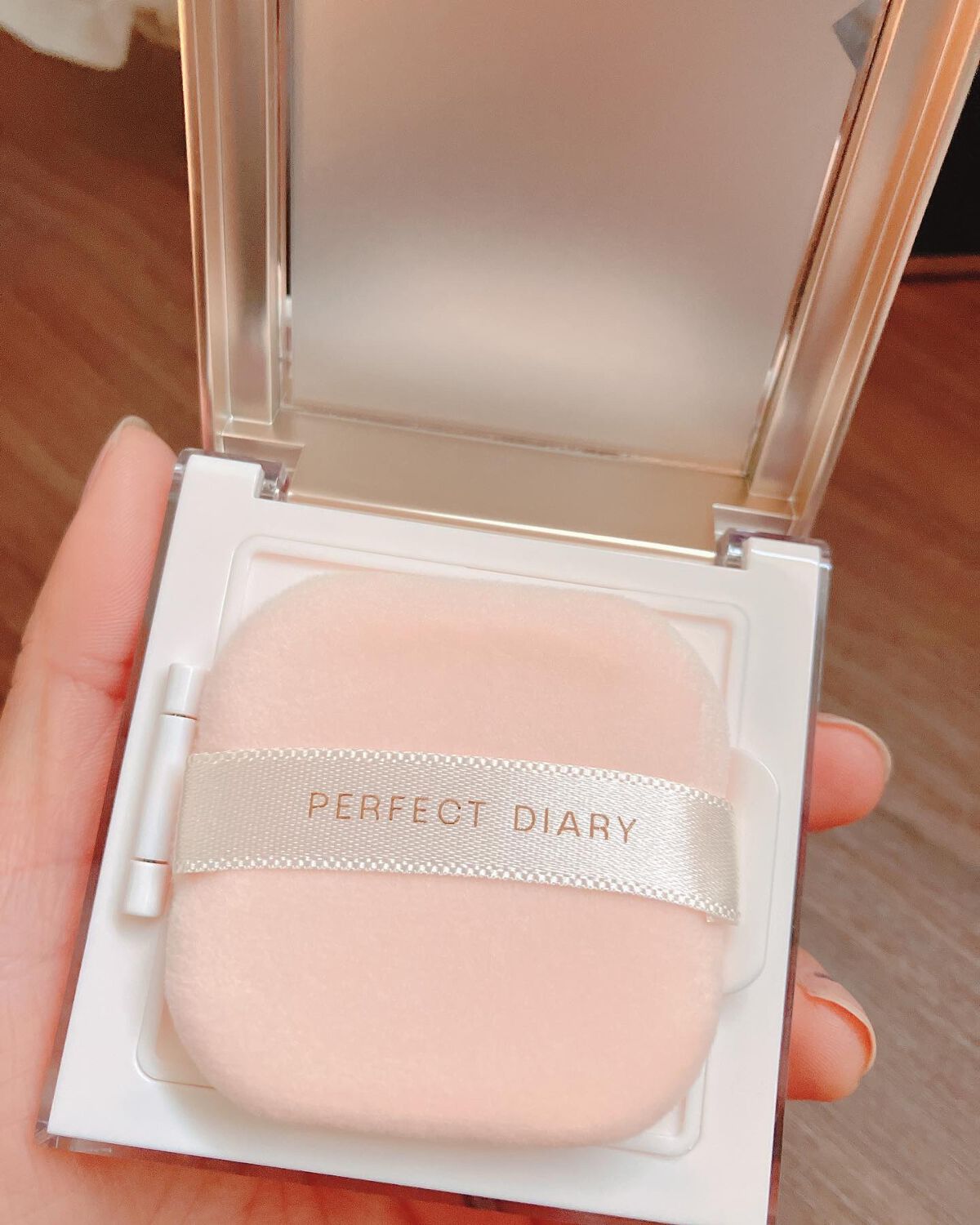 トランスルーシェントブルーリング ルースパウダー/PERFECT DIARY/ルースパウダーを使ったクチコミ(3枚目)