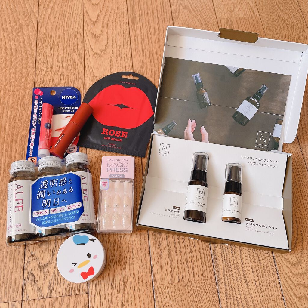 モイストピュアカラーリップ/ニベア/リップクリームを使ったクチコミ(2枚目)