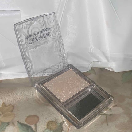 パールグロウハイライト/CEZANNE/パウダーハイライトを使ったクチコミ(1枚目)