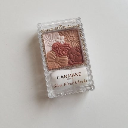 グロウフルールチークス/キャンメイク/パウダーチークを使ったクチコミ(1枚目)