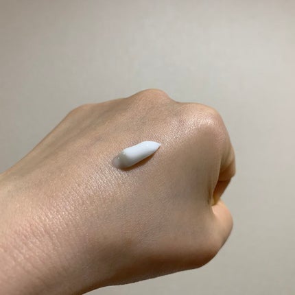 エタリテ エッセンス ボディーミルク/シャルレ/ボディミルクを使ったクチコミ(2枚目)