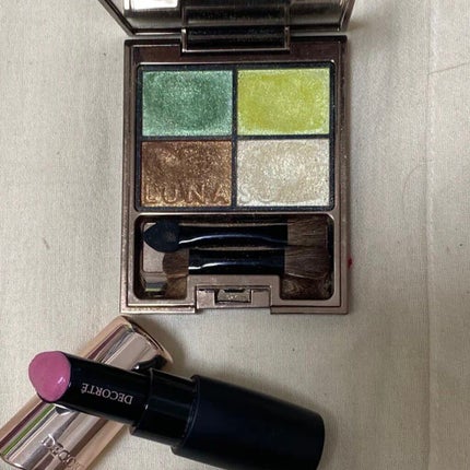 シアーコントラストアイズ/LUNASOL/アイシャドウパレットを使ったクチコミ(1枚目)