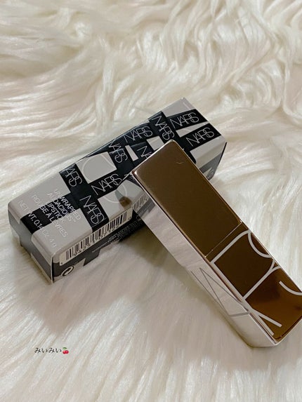 アンラップド オーデイシャスリップスティック/NARS/口紅を使ったクチコミ(5枚目)