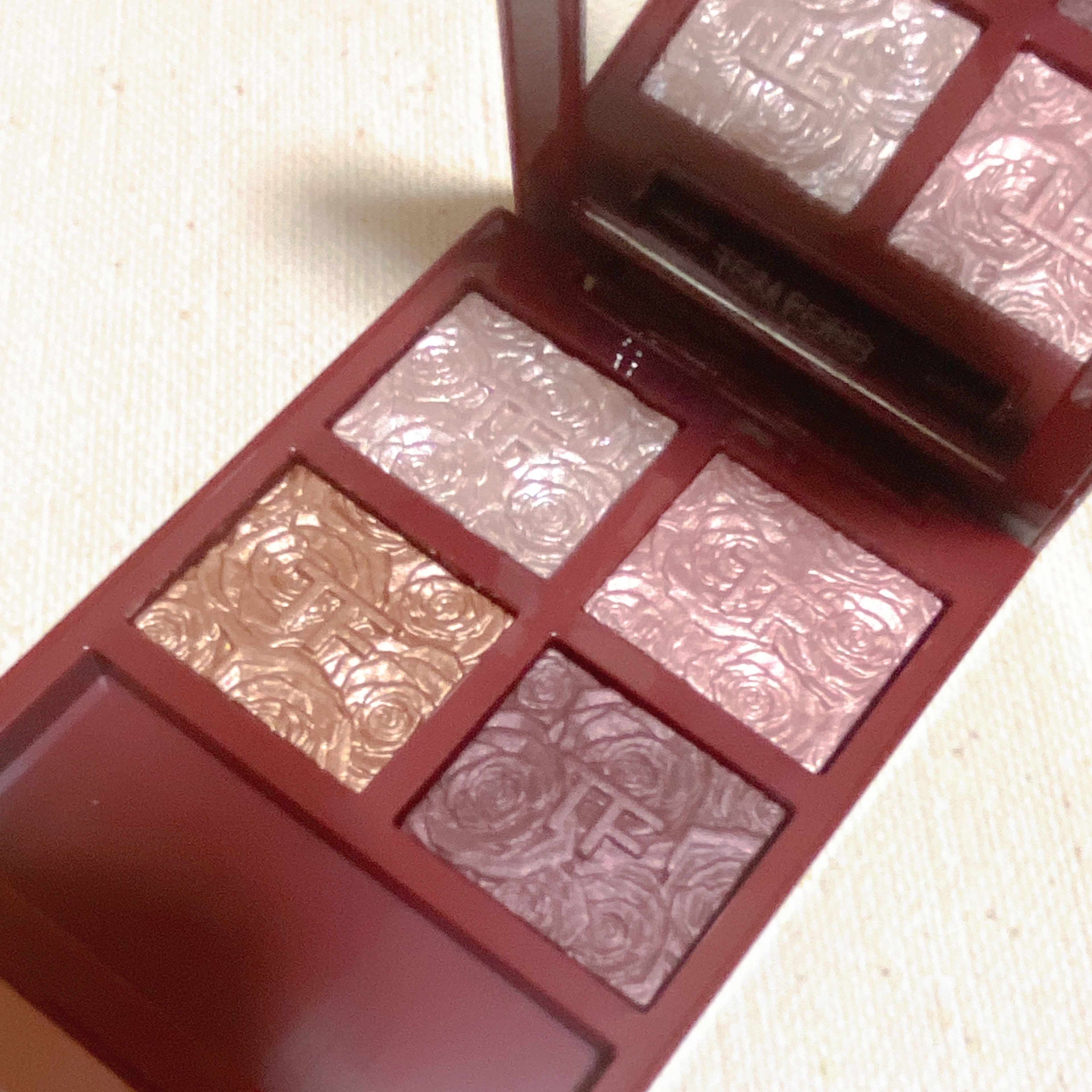 アイ カラー クォード/TOM FORD BEAUTY/アイシャドウパレットを使ったクチコミ（2枚目）